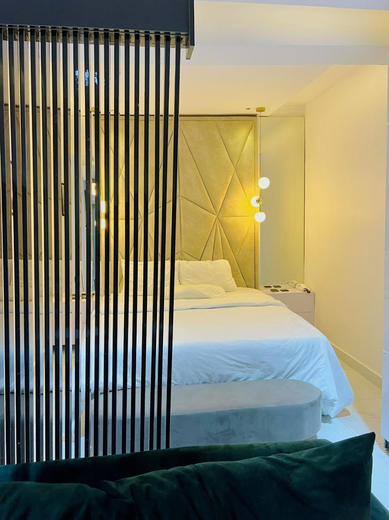 Austra Hotels And Apartments Maitama Abuja Dış mekan fotoğraf