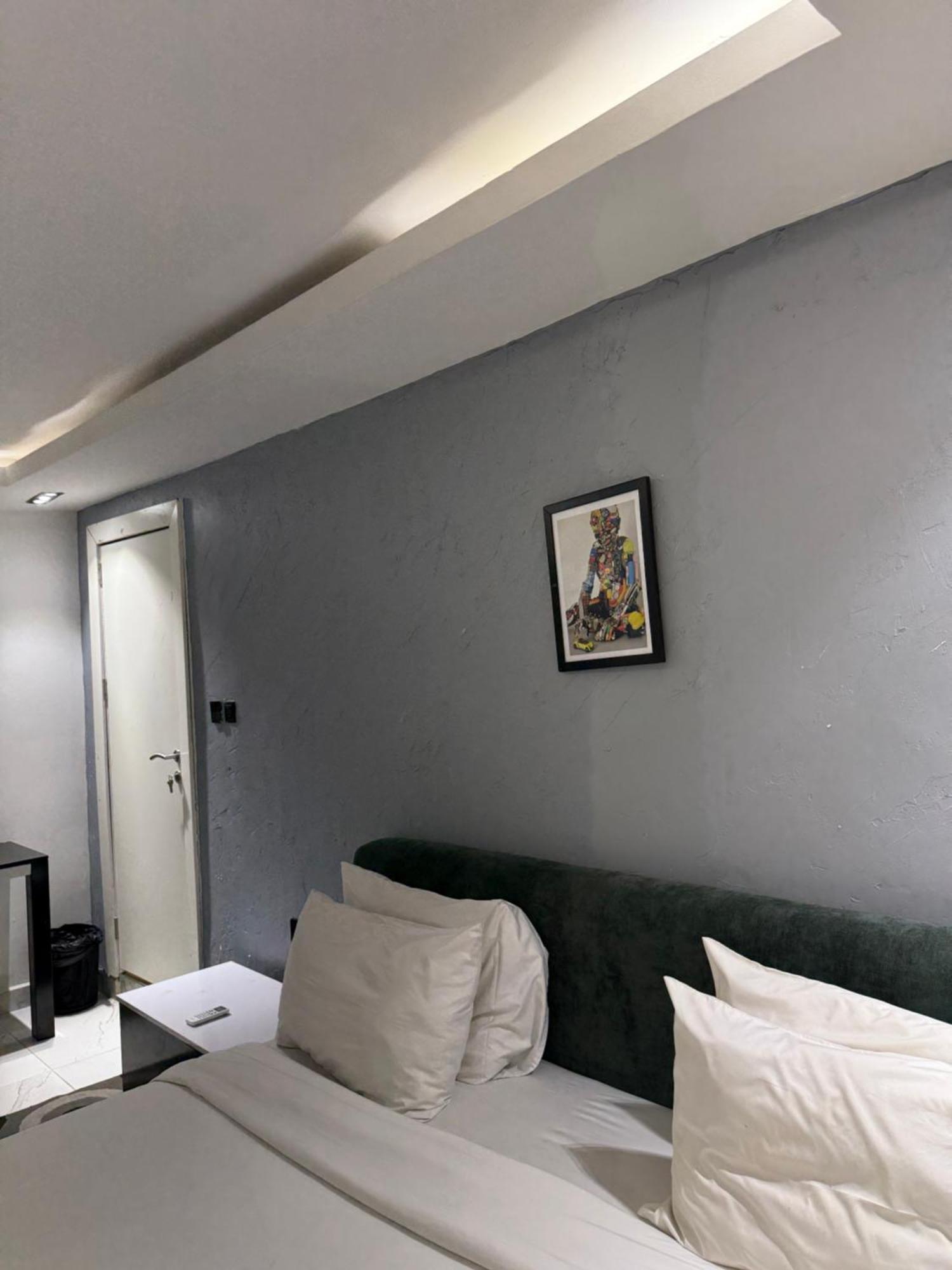 Austra Hotels And Apartments Maitama Abuja Dış mekan fotoğraf
